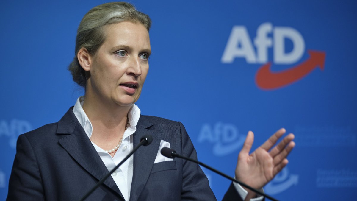 Alice Weidel, a lesbian party leader of a queer-hostile, right-wing extremist party. Photo: Joachim E. Röttgers